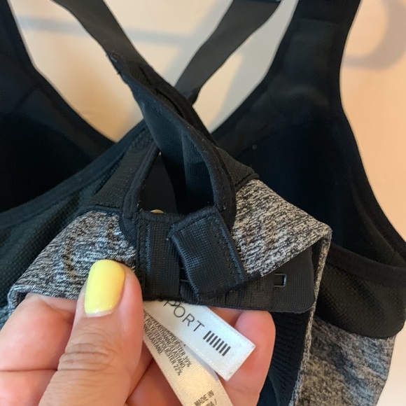 LOT of two VSX + Fila Sports bras - Picture 8 of 10